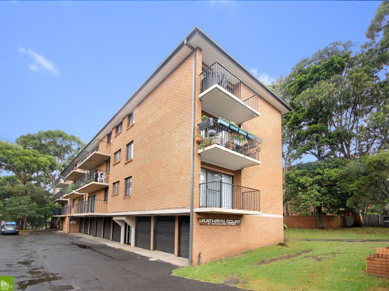 1 / 8 Macquarie Street, Wollongong