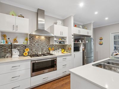 4B Freeland Way, Eden Hill