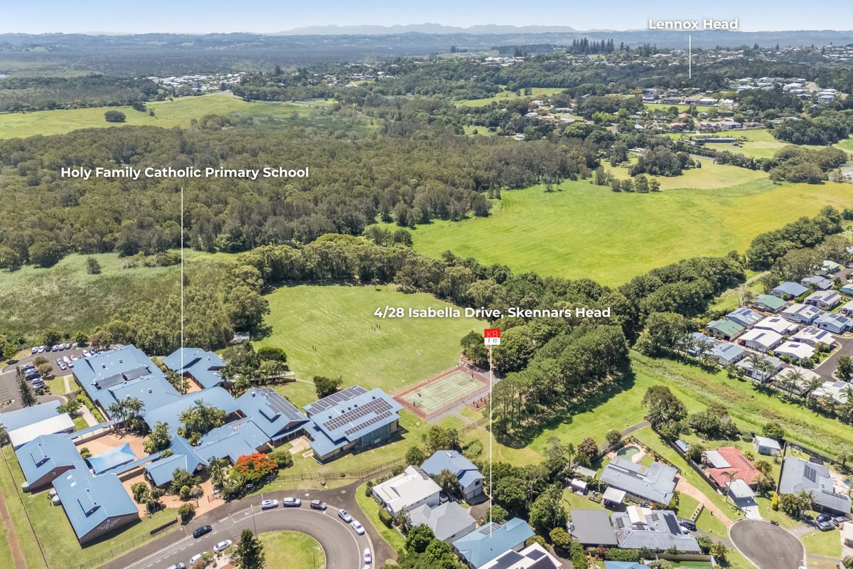 4 / 28 Isabella Drive, Skennars Head