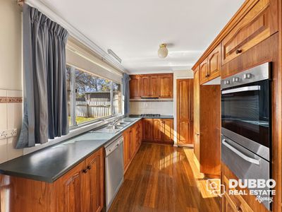 9 Potter Close, Dubbo