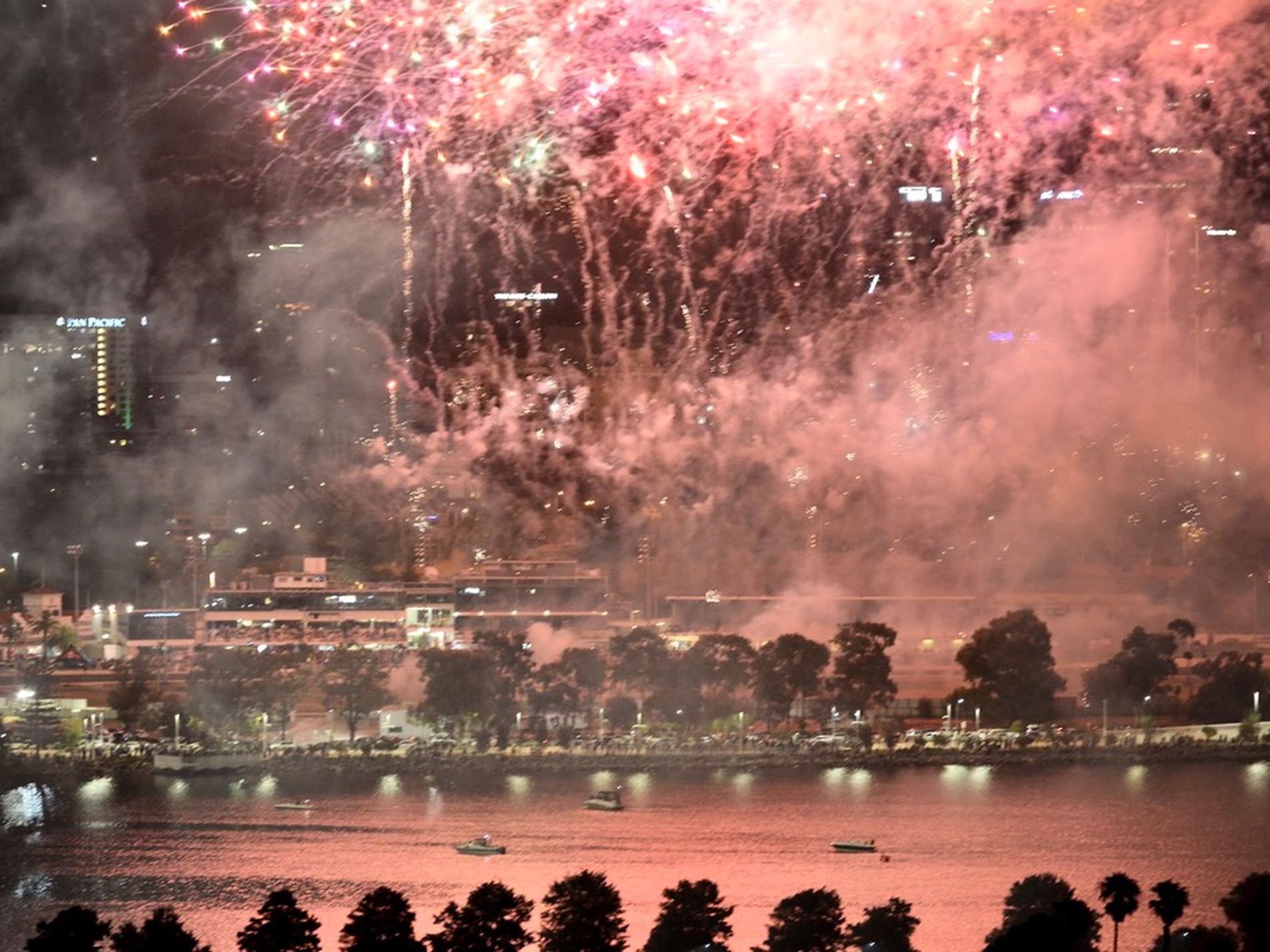 1401 / 30 The Circus, Burswood