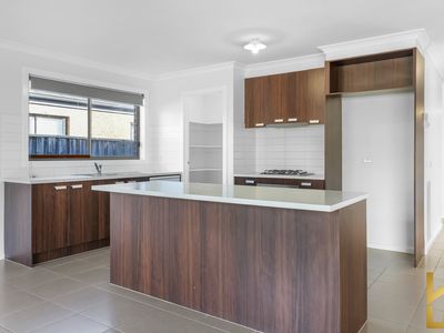 62 Tyler Crescent, Tarneit