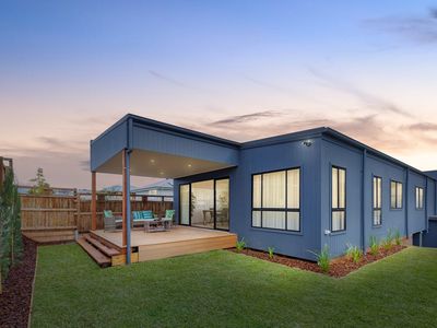 8 New York Way, Spring Mountain