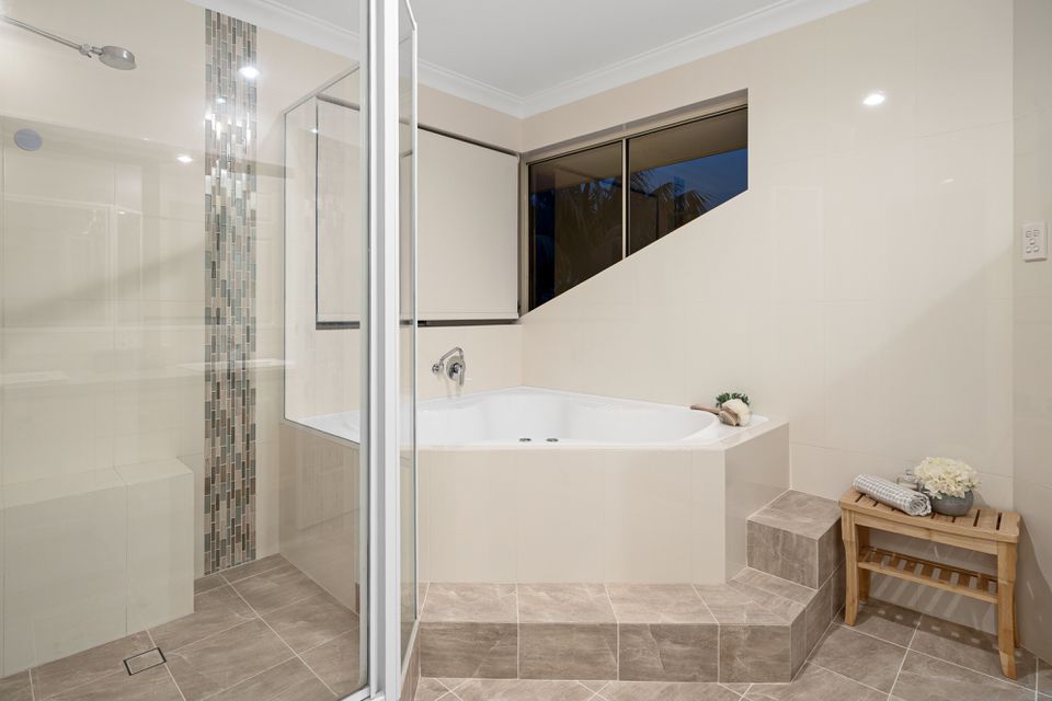 39 Yanrey Street, Golden Bay
