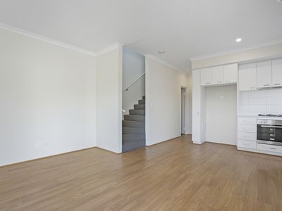 1 / 13 Coolbellup Avenue, Coolbellup