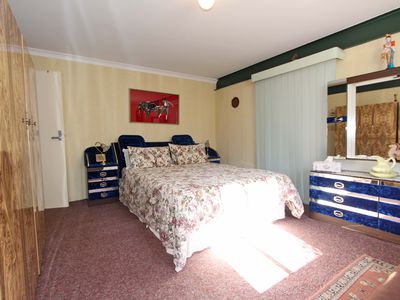 Butler Court, Heathcote