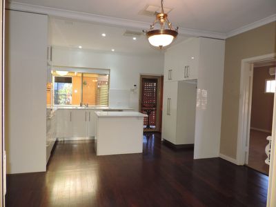 60 Lancaster Street, Dianella