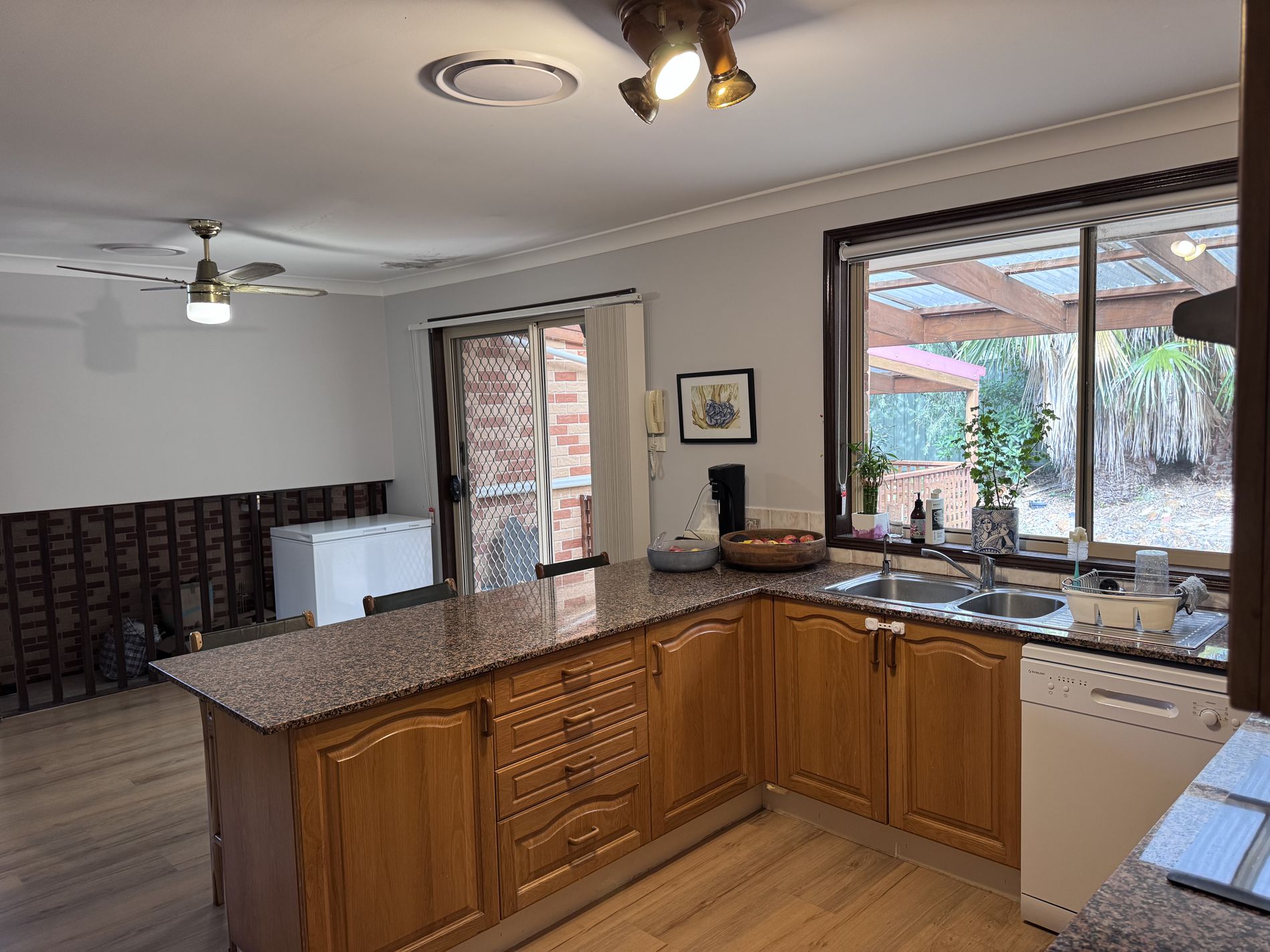 89 Leo Drive, Narrawallee