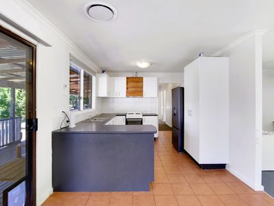 8 Seymour Street, Majors Creek