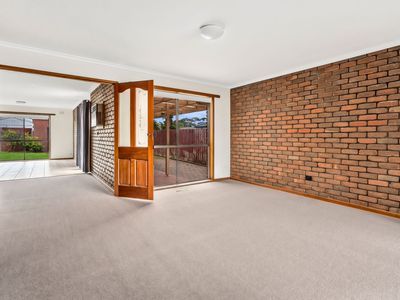 8 Wingarra Drive, Grovedale