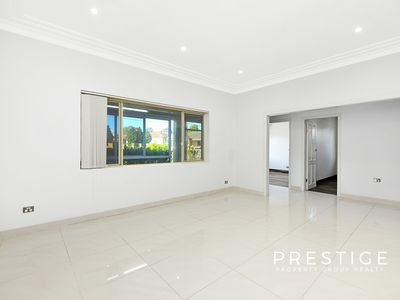 5 Elke Crescent, Chester Hill