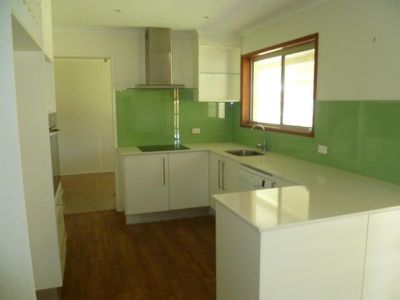 8 Deputor Street, Rochedale South