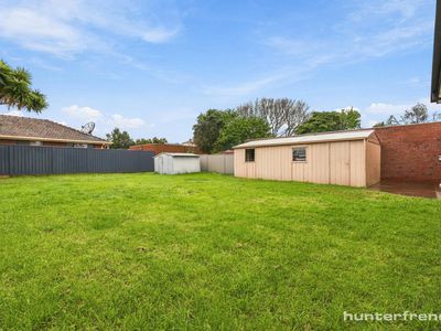 28 Carinza Avenue, Altona Meadows