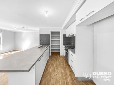 44 Holmwood Drive, Dubbo