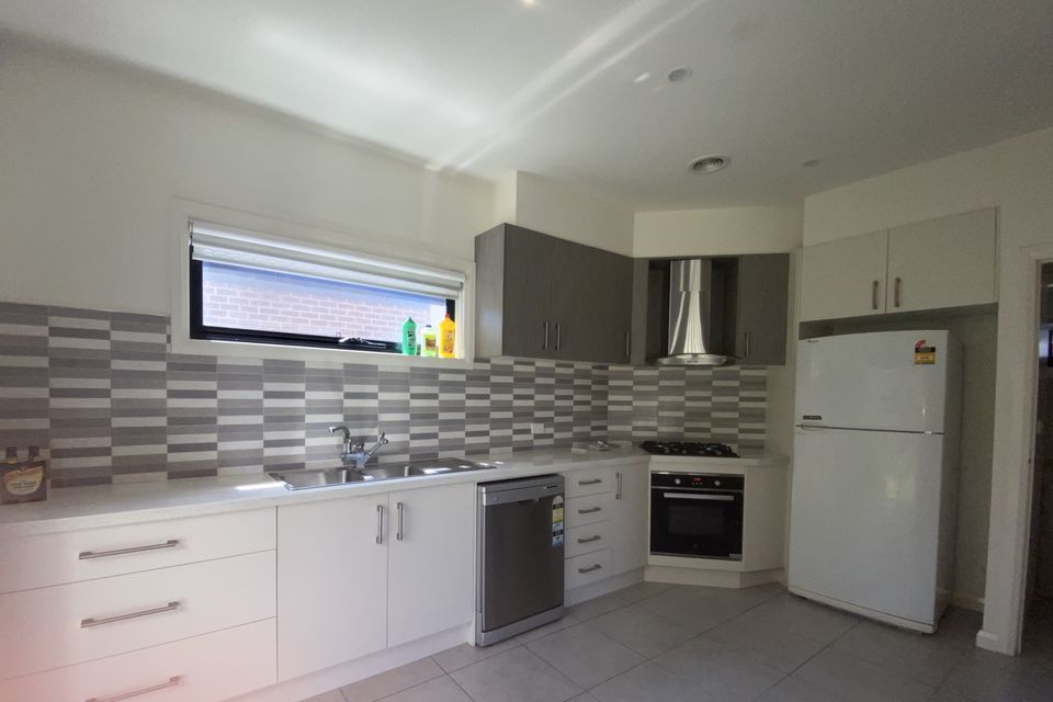 1 / 18 Hilton Street, Hadfield