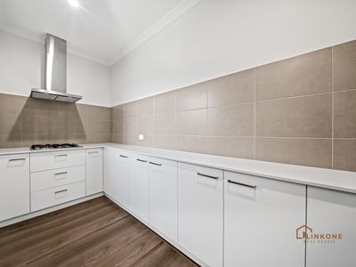 28 Arrowsmith Loop, South Guildford