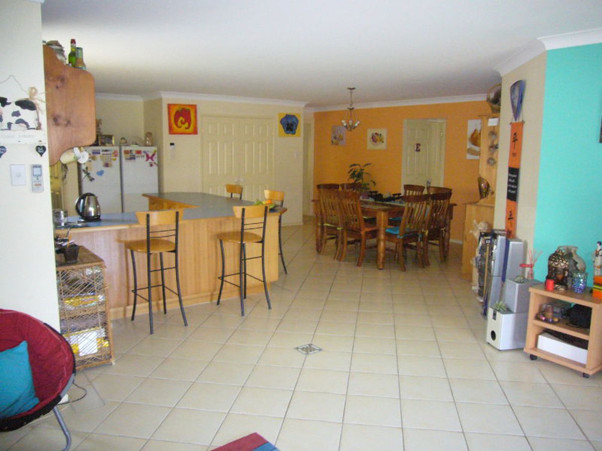 14 Clemenceau Crescent, Tanilba Bay, Tanilba Bay - Thumbnail 3