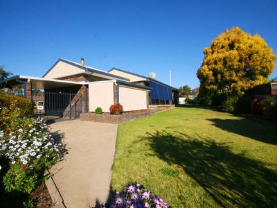 9 THOMPSON PLACE, Gunnedah