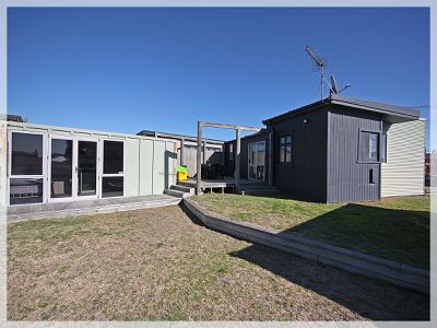 11 Nelson Street, Foxton Beach