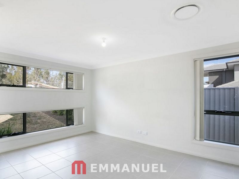96 Matthew Bell Way, Jordan Springs