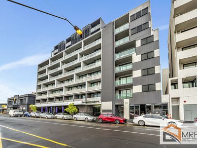 301 / 23 Russell St , Essendon