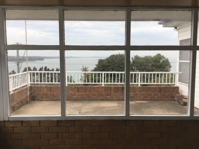 266 Northcliffe Drive, Lake Heights