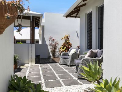 17 Greenside Court, Peregian Springs