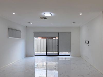 7 Canal Way, Craigieburn