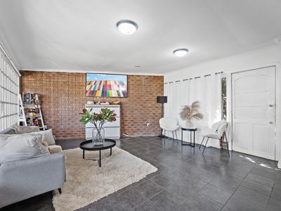 9 Wanganella Street, Miller