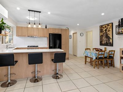 12 / 64 Groth Road, Boondall