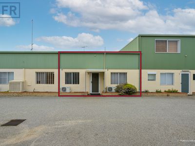 2/32 Crompton Road, Rockingham