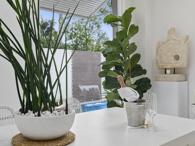 22 Lakeside Drive, Peregian Springs