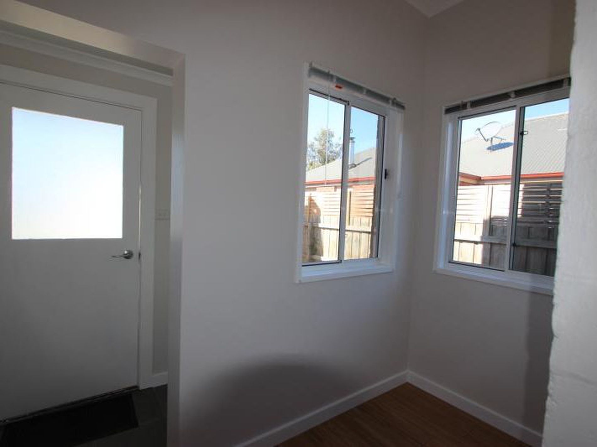 2 / 12 Thomas Street, Geelong West