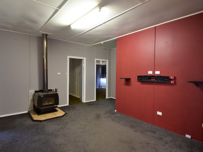 8 Meurant Street, Glen Innes