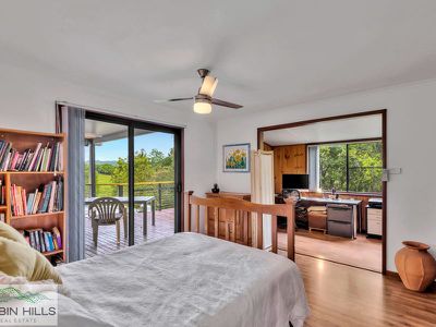 1071 Pinchin Road, The Channon