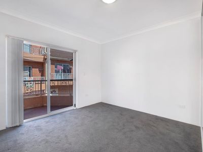 2 / 10 Hargrave Road, Auburn