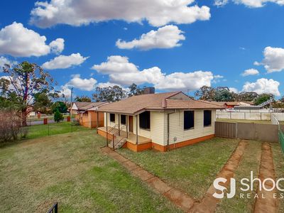12 Columbia Drive, Dubbo