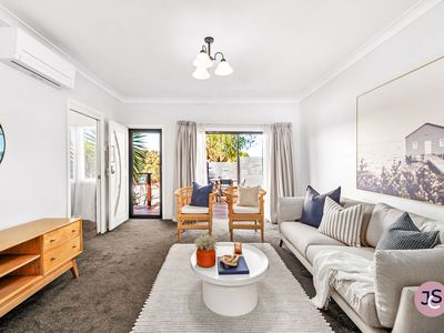 41 George Street, Marmong Point
