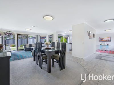 14 Dairyfarm Terrace, Hampton Park