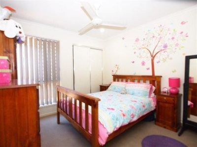 11 Picadilly Circuit, Urraween