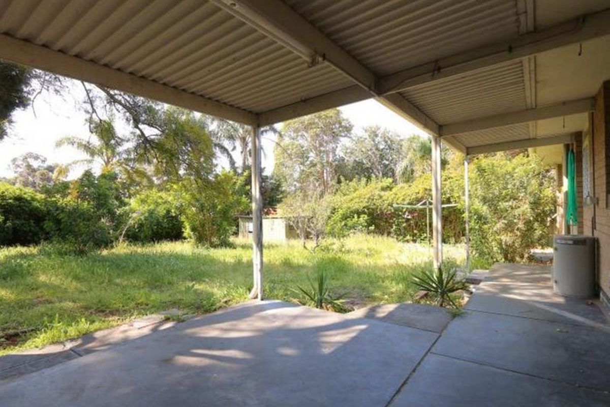 615 Beach Road, Warwick