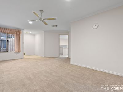 2 / 5 Barker Avenue, Balcatta