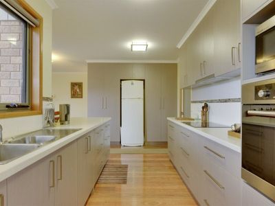 8 Larsen Court, Ranelagh