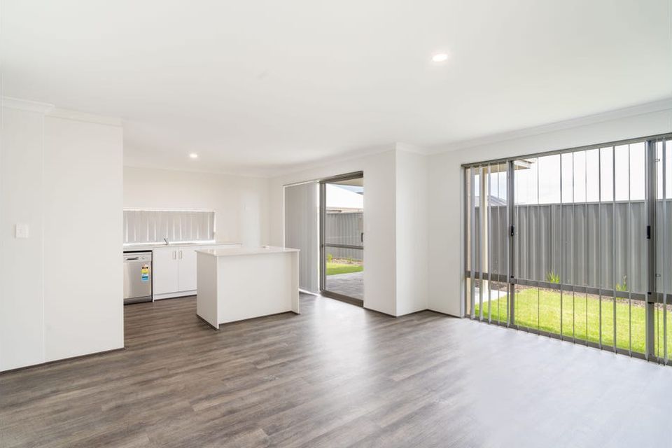 104 McDonald Rd, Baldivis