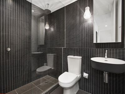 610 / 12-14 Claremont Street, South Yarra