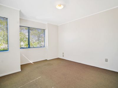 35 Stephen Avenue, Henderson