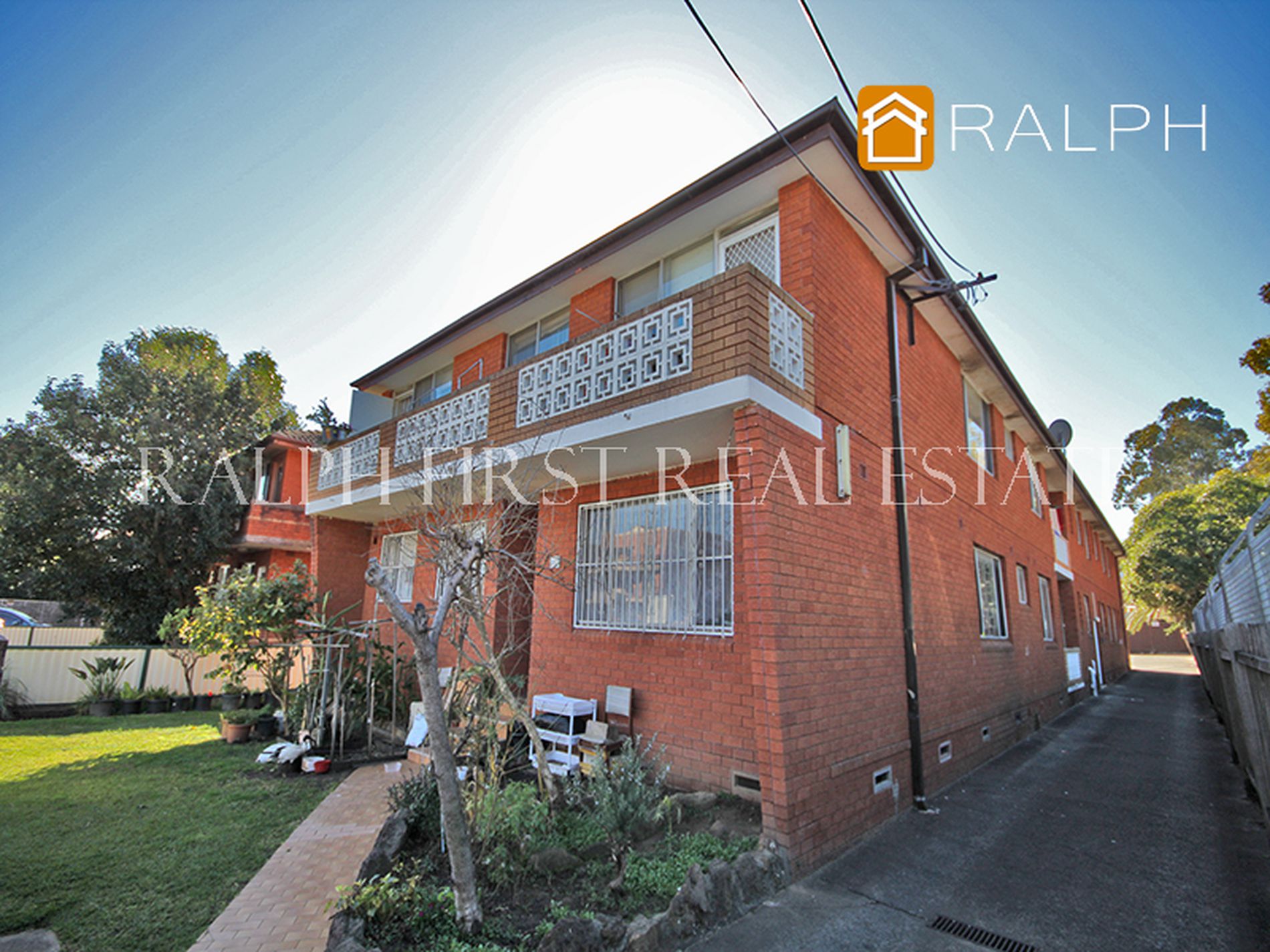 2 / 81 Hampden Road, Lakemba