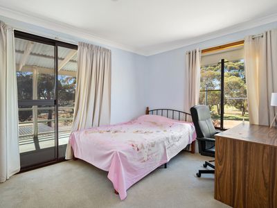 14 Kirwan Court, Hannans