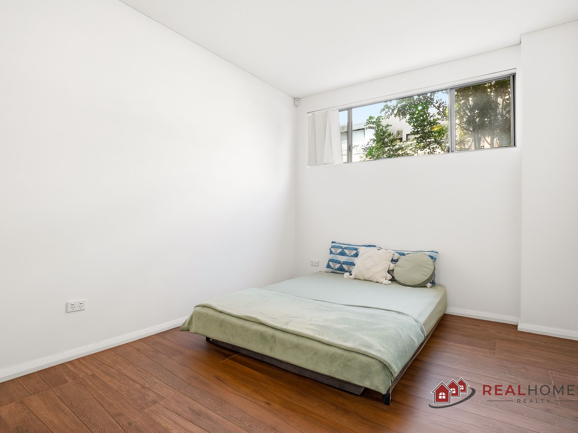 80 / 56 Lakeside Parade, Jordan Springs