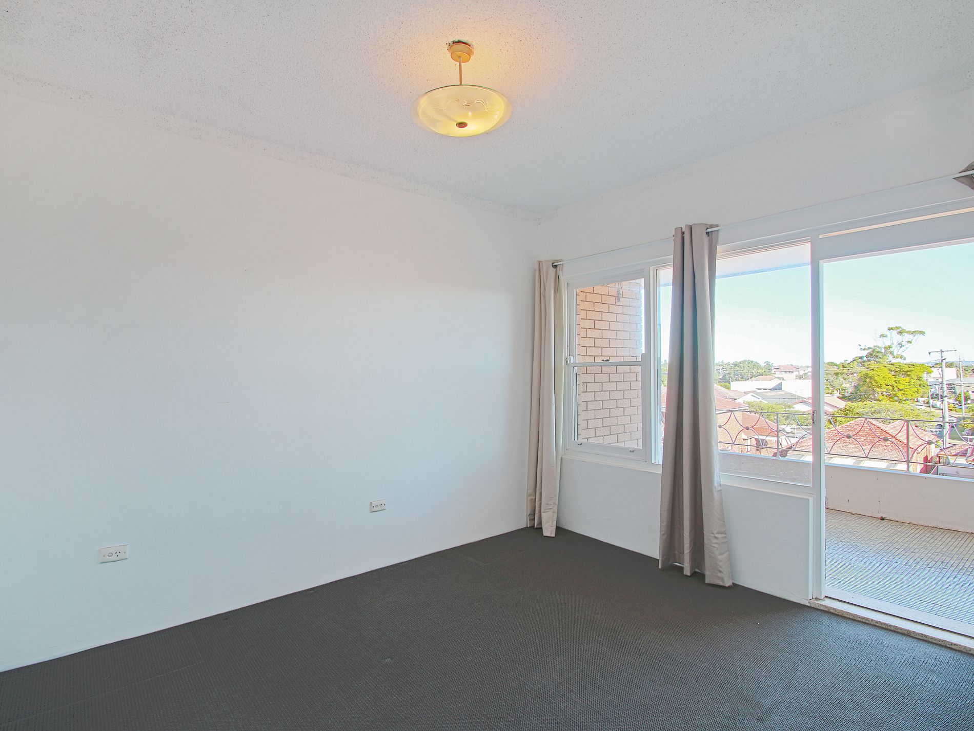 12 / 37 Kings Road, Brighton-le-sands